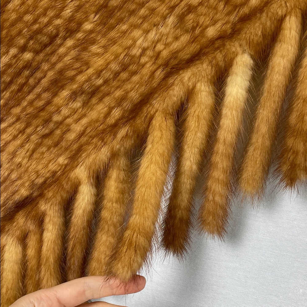 PAULA LISHMAN Limited Hand Knit Mink Fur Cape Poncho Wrap Shawl One Size - Picture 5 of 17